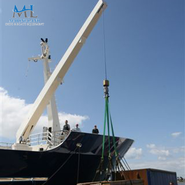 tender lift ship crane